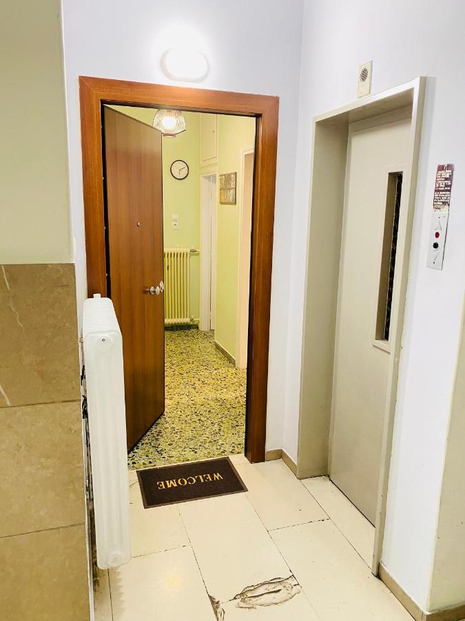 Studio 32M2 Nefitou Metaxa Афины Экстерьер фото